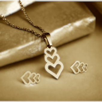 RVS Goudkleurig sieraden set Triple Heart - 15157